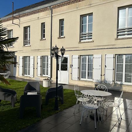 Le Clos Saint Martin Laon Eksteriør bilde