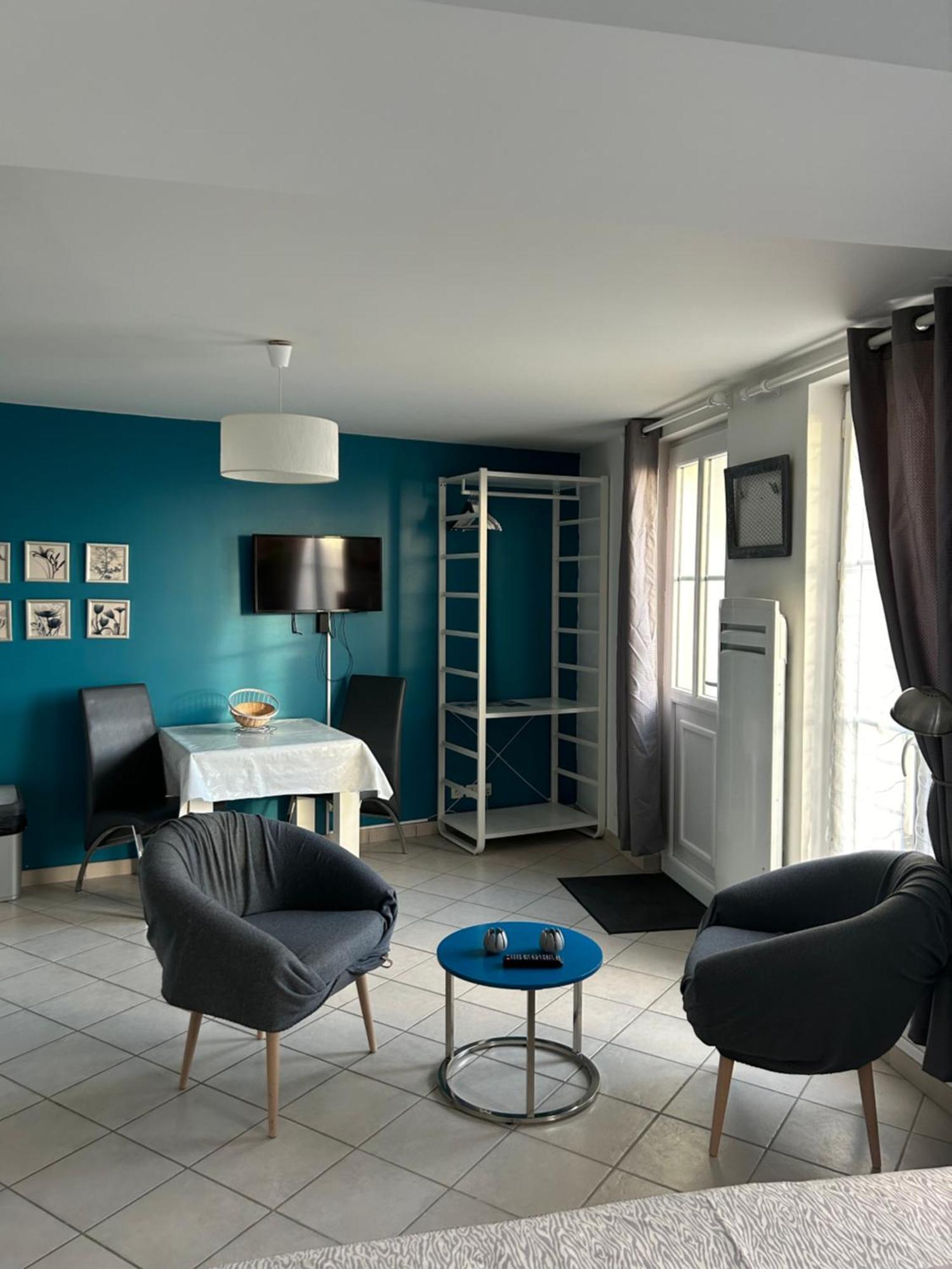 Le Clos Saint Martin Laon Eksteriør bilde